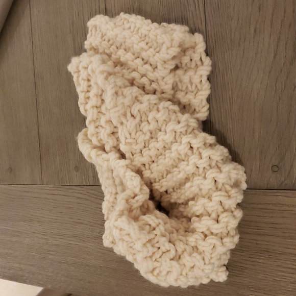 Accessories - Handmade Cream Circle Knit Scarf